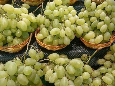 Grapes White